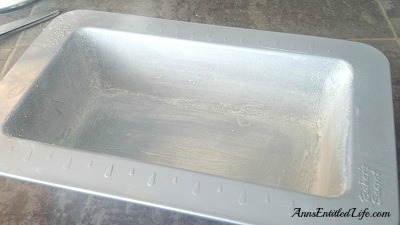How To Grease and Flour A Baking Pan. Easy to  follow, step-by-step instructions on how to grease and flour a baking pan so your cake will not stick after being baked!