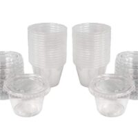 Pack of 32 Plastic Gelatin Cups with Lids 2.5 Oz